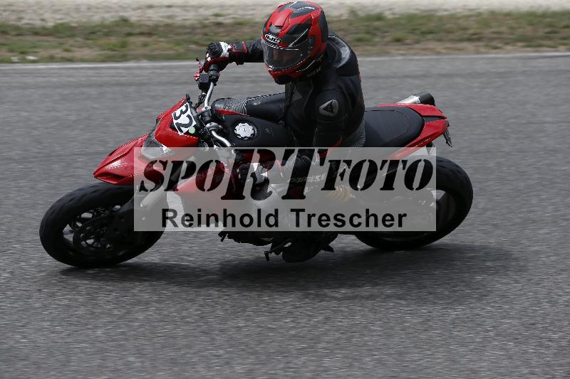 /25 17.07.2026  Cornu Master School ADR/gruen-vert/32